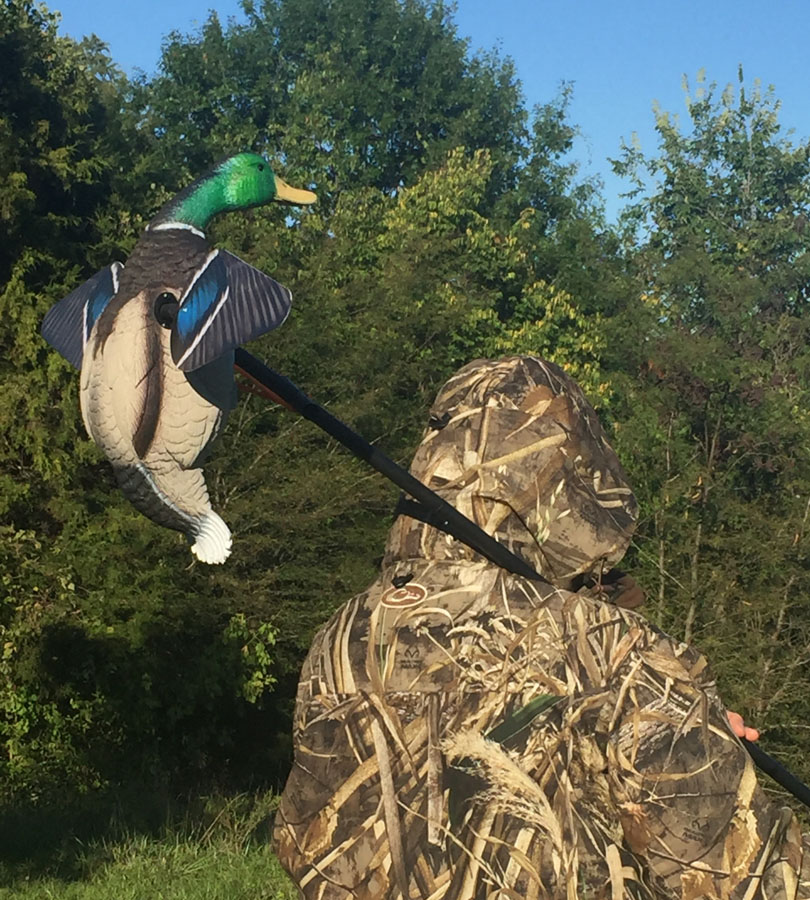 Lucky Ducks New HDi Lithium-Ion Spinning Decoy