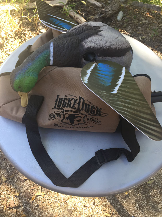 Lucky Ducks New HDi Lithium-Ion Spinning Decoy