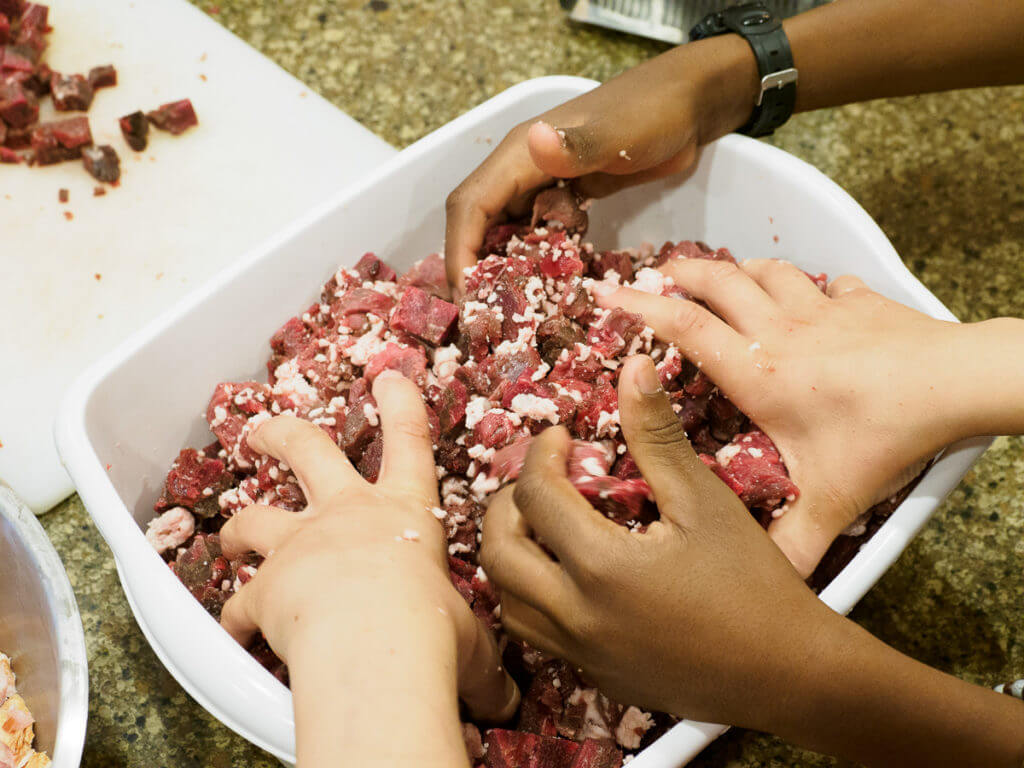 Simple Gourmet: How To Make Sausage 101